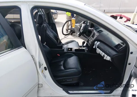 2011 Toyota Camry Se V6 z USA, uszkodzony, nr VIN 4T1BK3EK9BU619928